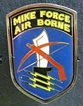 Army Mike Force Air Borne pin R $4.00
